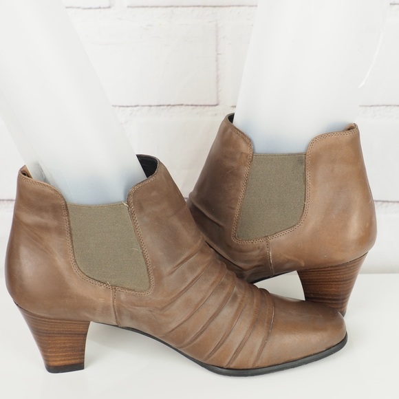 Ros Hommerson sz 12 brown leather booties - Picture 6 of 10
